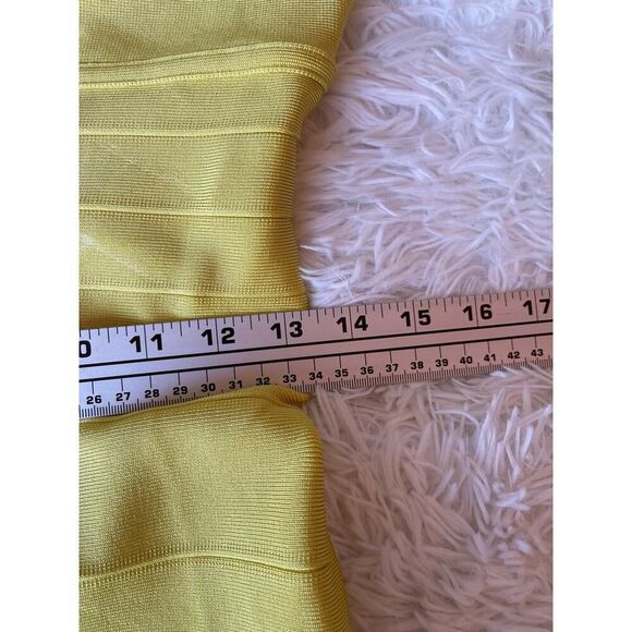 Herve Leger x Forever 21 Yellow Bandage Dress Sz. M Soldout Piece - Picture 8 of 9